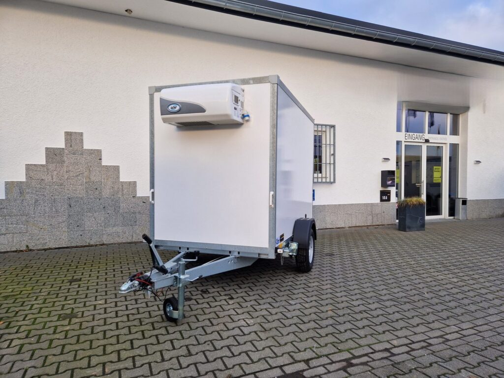 Kargo CoolBoxx FK1326H chłodnicza 251x150x178 cm 1300 kg – zdjęcie 2