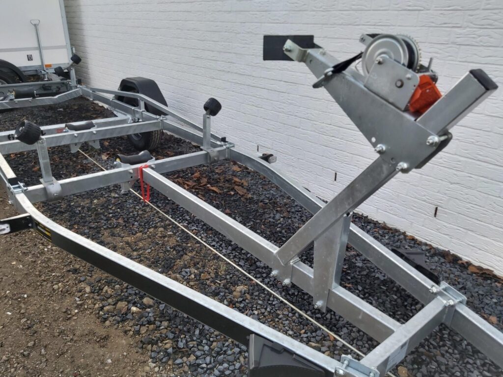 Brenderup Premium 201300B SR do łodzi 6 m, 1300 kg – zdjęcie 4