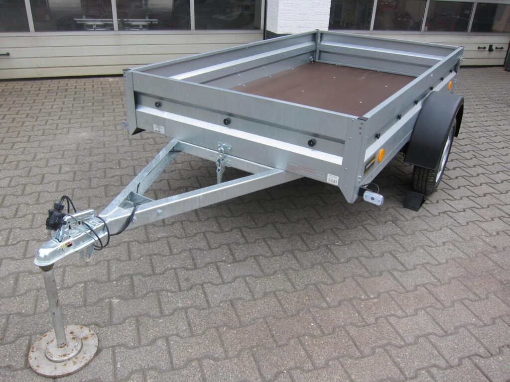 Trailstar Pratik 236 236×129×30 cm, uchylna, 750 kg – zdjęcie 5