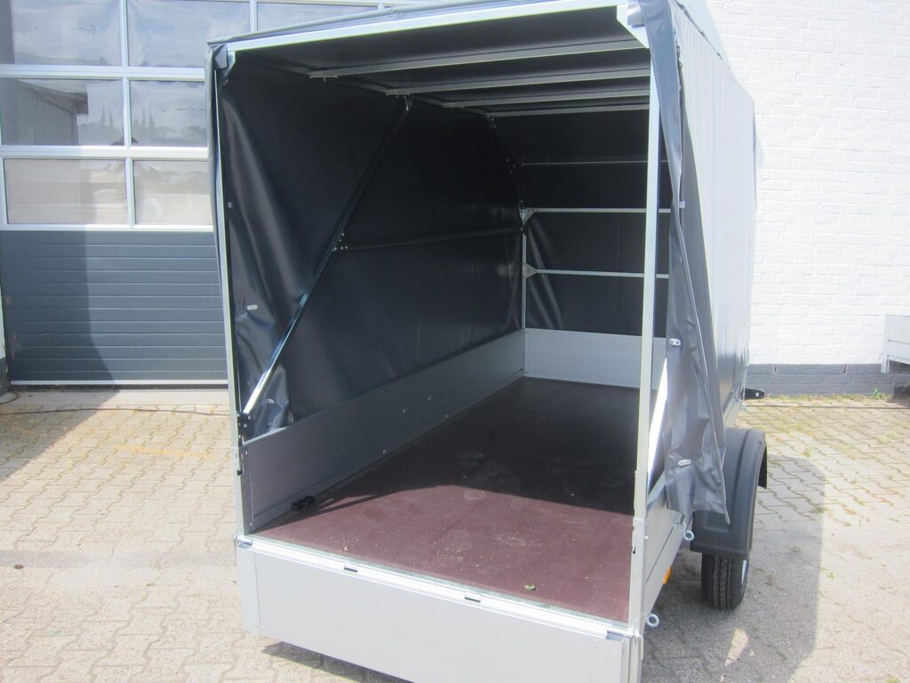 Anssems Aluliner GT 750 Aero 251x126x150 cm – zdjęcie 2