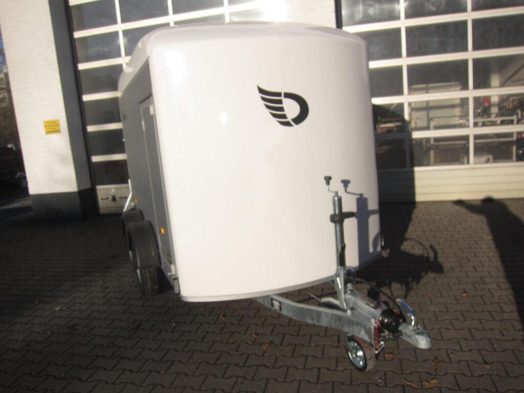 Debon Cargo Roadster 500+ 312×167×199 cm, biała, 2600 kg – przyczepa szkoleniowa – zdjęcie 5