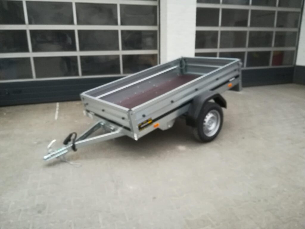 Brenderup 1205 S UB 204×116×35 cm, składany dyszel, 750 kg – zdjęcie 3