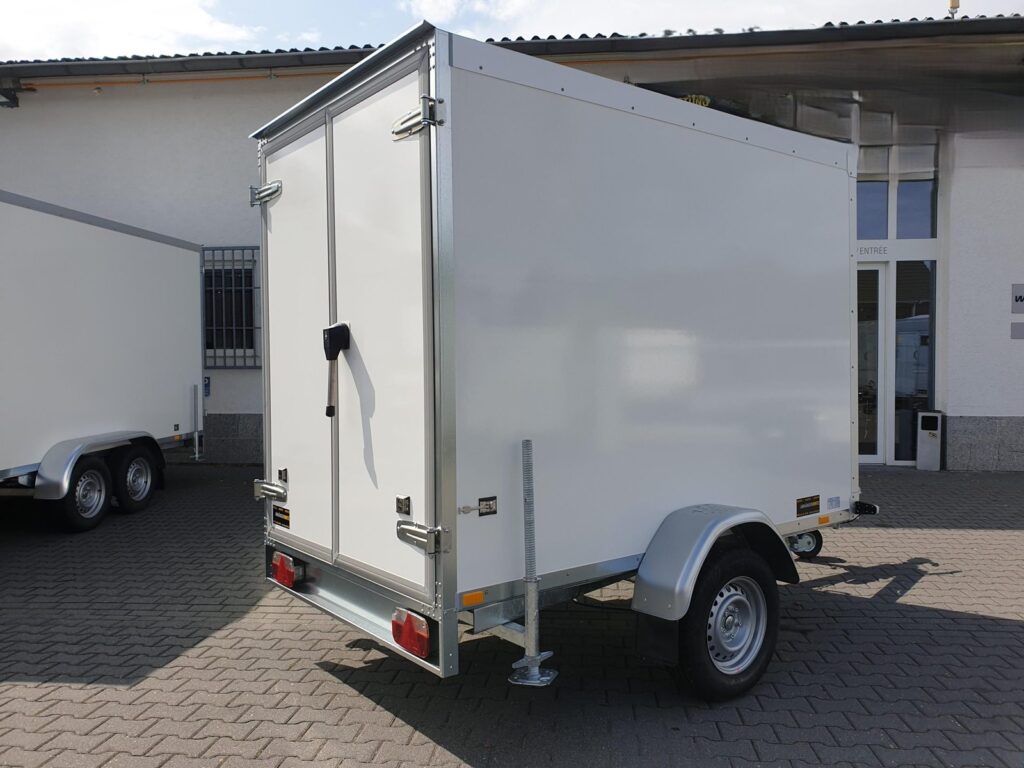 WM Meyer AZKF 1525/145 chłodnicza 243x144x180 cm 1500 kg – zdjęcie 2