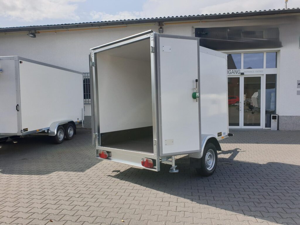 WM Meyer AZKF 1525/145 chłodnicza 243x144x180 cm 1500 kg – zdjęcie 3