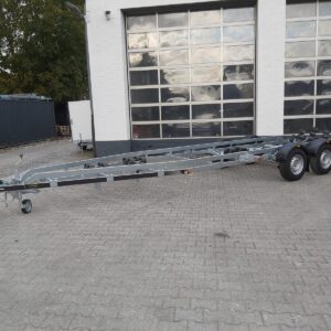 Brenderup 26300 TB SR X-Line do łodzi 7,8 m, 3000 kg