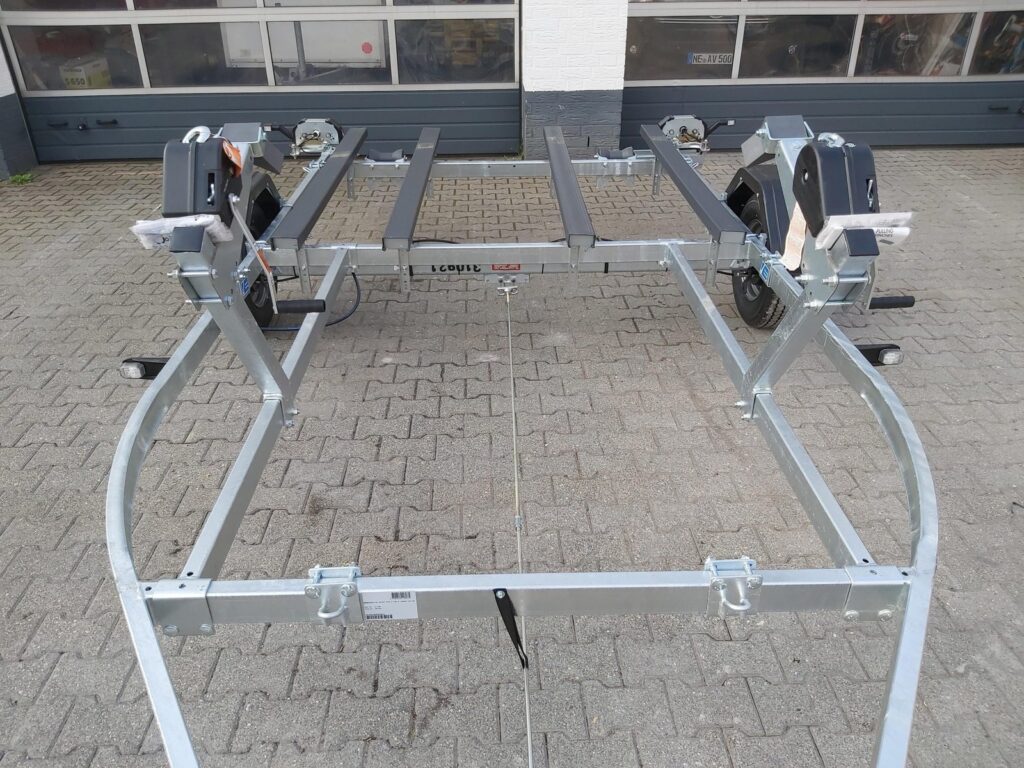 Brenderup PWC21200BRA X-Line na dwa skutery wodne, 1200 kg – zdjęcie 5