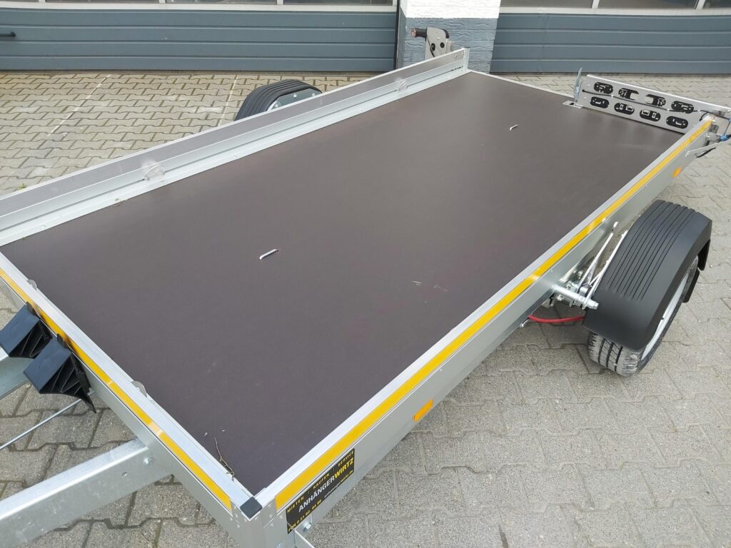 MSL 301×151 cm, hydraulicznie opuszczana, 1500 kg – zdjęcie 5