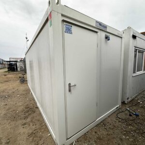 Nowy kontener biurowy Containex 2,5 × 6 m z WC i umywalką
