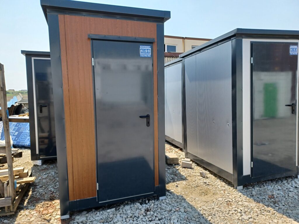 Kontener sanitarny WC z pisuarem 172 × 140 cm – biały – zdjęcie 1