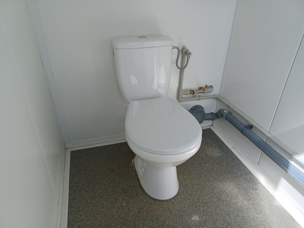 Kontener sanitarny pojedynczy WC 129 × 172 × 249 cm – zdjęcie 3