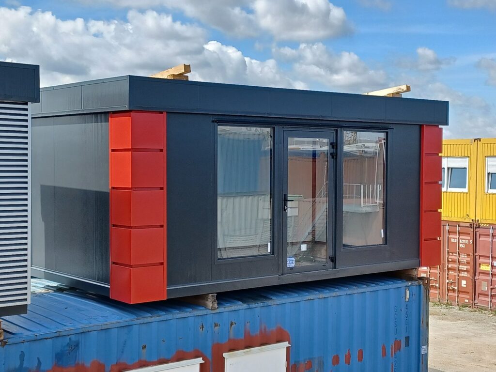 Pawilon handlowo-biurowy Open Space z witryną 3 × 6 m – zdjęcie 4