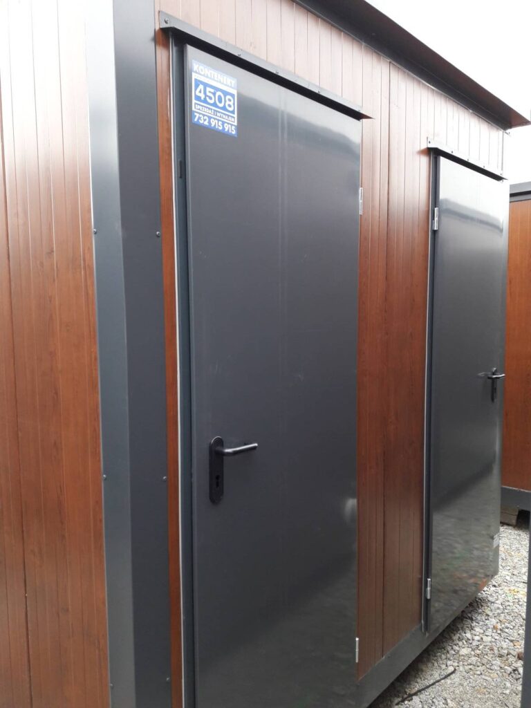 Kontener sanitarny podwójny WC i WC z pisuarem 243 × 174 × 246 cm – zdjęcie 1