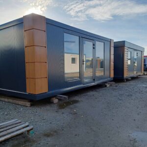 Pawilon handlowy antracyt z jasnobrązowymi kasetonami 3 × 6 m