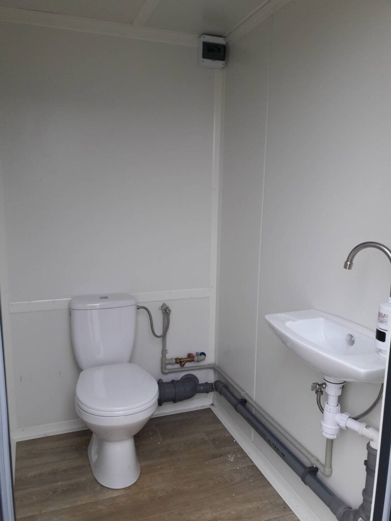Kontener sanitarny pojedynczy WC 130 × 176 × 224 cm – zdjęcie 5