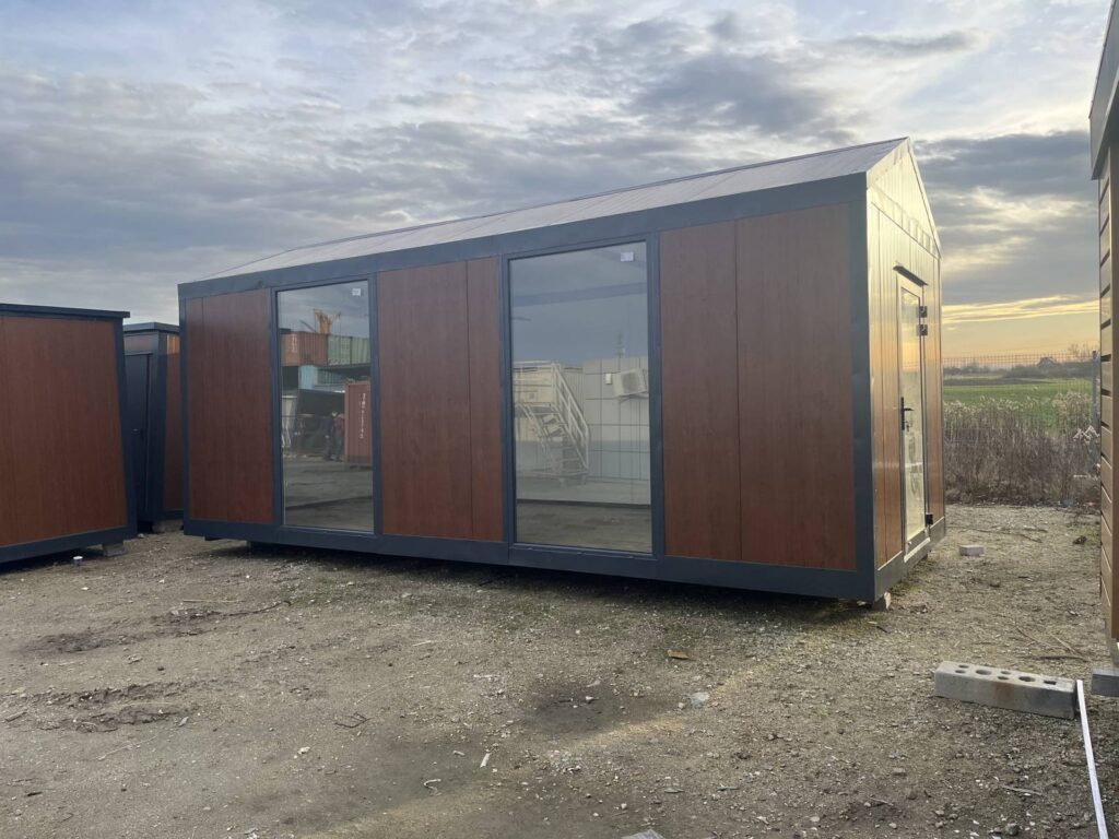 Całoroczny domek modułowy Stodoła 3 × 7 m – zdjęcie 2