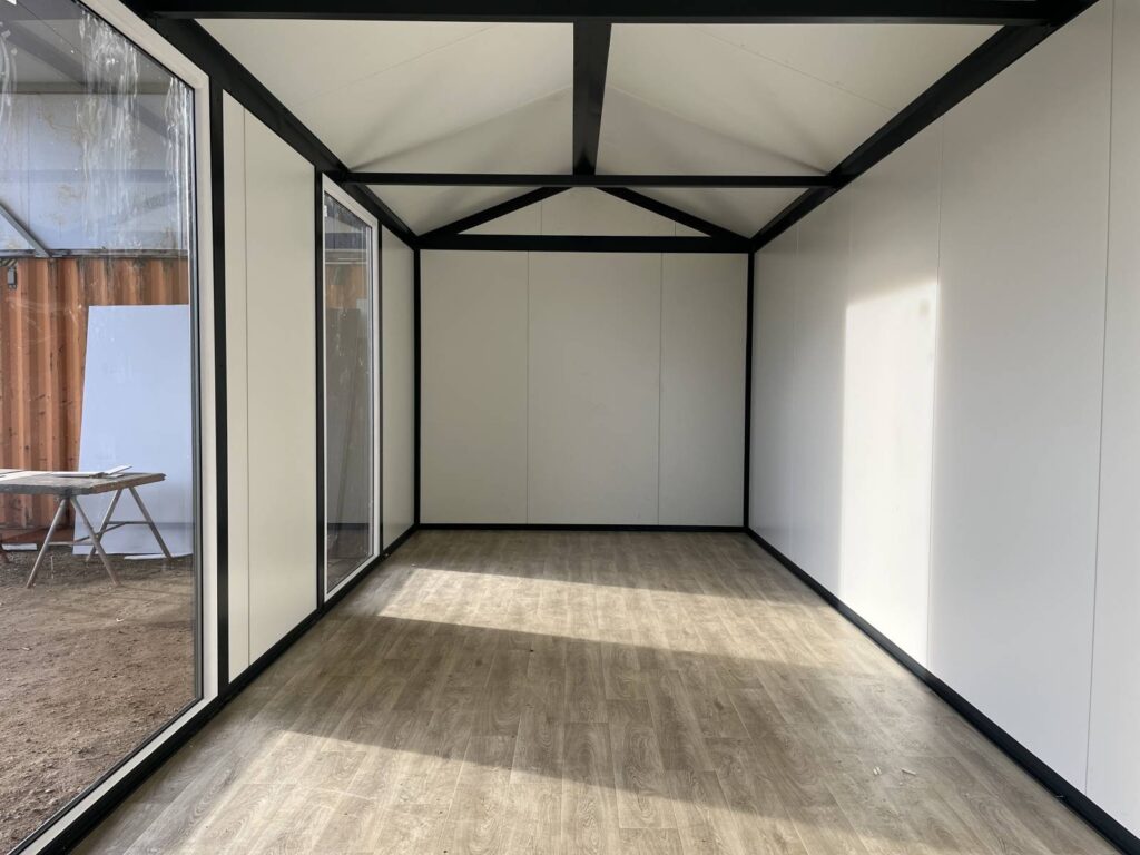 Całoroczny domek modułowy Stodoła 3 × 7 m – zdjęcie 5