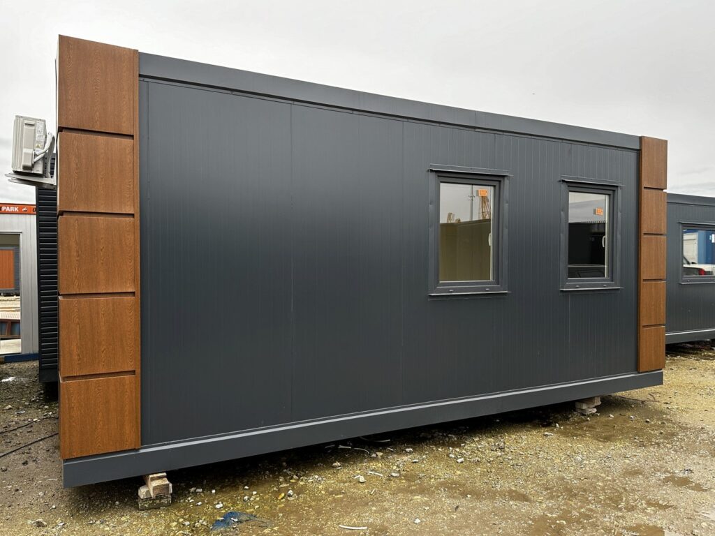 Nowy pawilon biurowy 3 × 6 m z dodatkowym pomieszczeniem – zdjęcie 4
