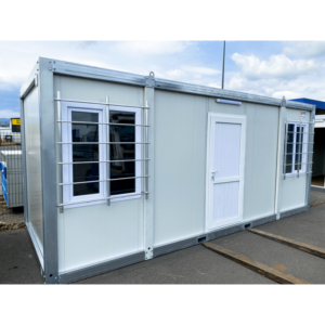 Warsztat budowlany 14 m² – 6 × 2,4 m