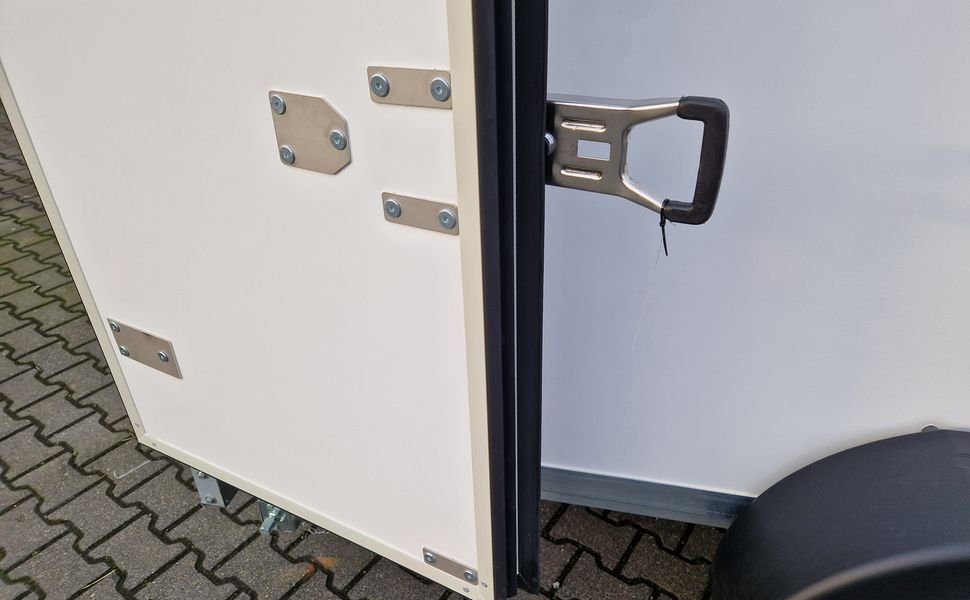 Kargo CoolBoxx FK1326H chłodnicza 251x150x178 cm 1300 kg – zdjęcie 5