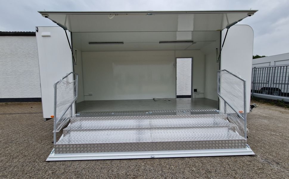 Tomplan Event Trailer TWSP M 550T.01 550x230x217 cm 2700 kg – zdjęcie 3