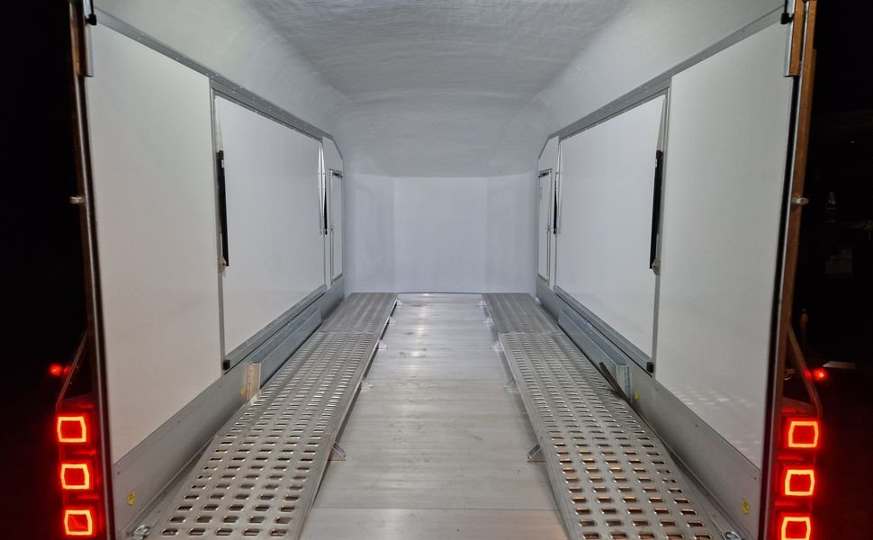 Debon Cargo Roadster 1000 480×200×206 cm ASR, czarna, 3500 kg – zdjęcie 4
