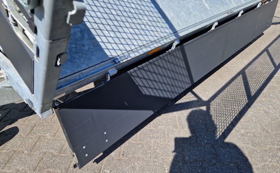Cobalt+ Black 335×180×80 cm z nadstawką siatkową i najazdami, 3500 kg – zdjęcie 5