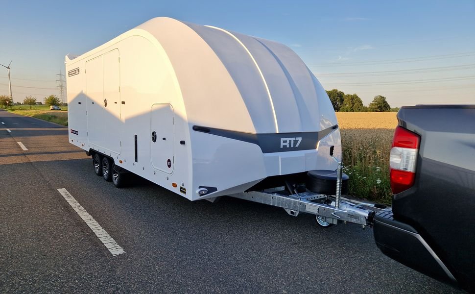 BJT Race Transporter 7 600×228×189 cm, biała, 3500 kg – zdjęcie 1