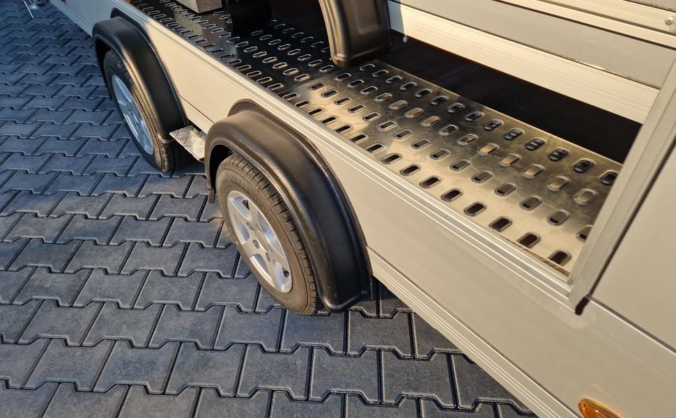 Debon Cargo Roadster 2000 Iron Grey – zdjęcie 2