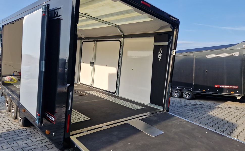 BJT Race Transporter 7 550×230 cm, czarna, 3500 kg – zdjęcie 5