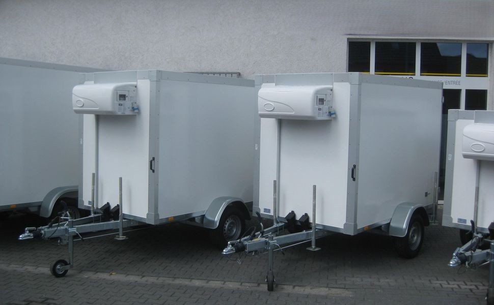 WM Meyer AZKF 1325/145 chłodnicza 243x144x180 cm 1300 kg – zdjęcie 1