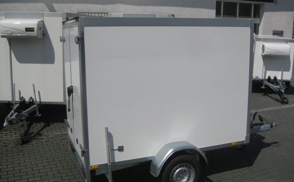 WM Meyer AZKF 1325/145 chłodnicza 243x144x180 cm 1300 kg – zdjęcie 2
