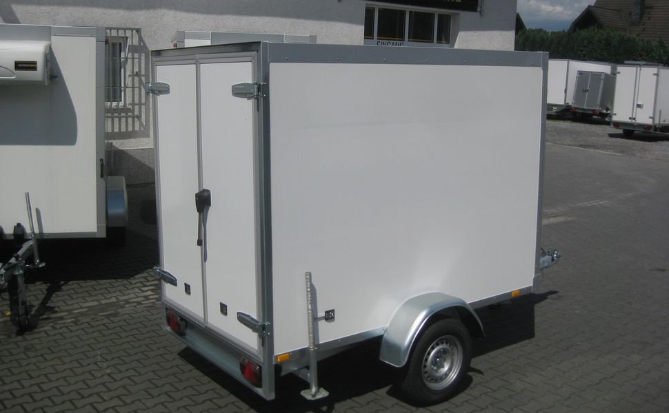 WM Meyer AZKF 1325/145 chłodnicza 243x144x180 cm 1300 kg – zdjęcie 3