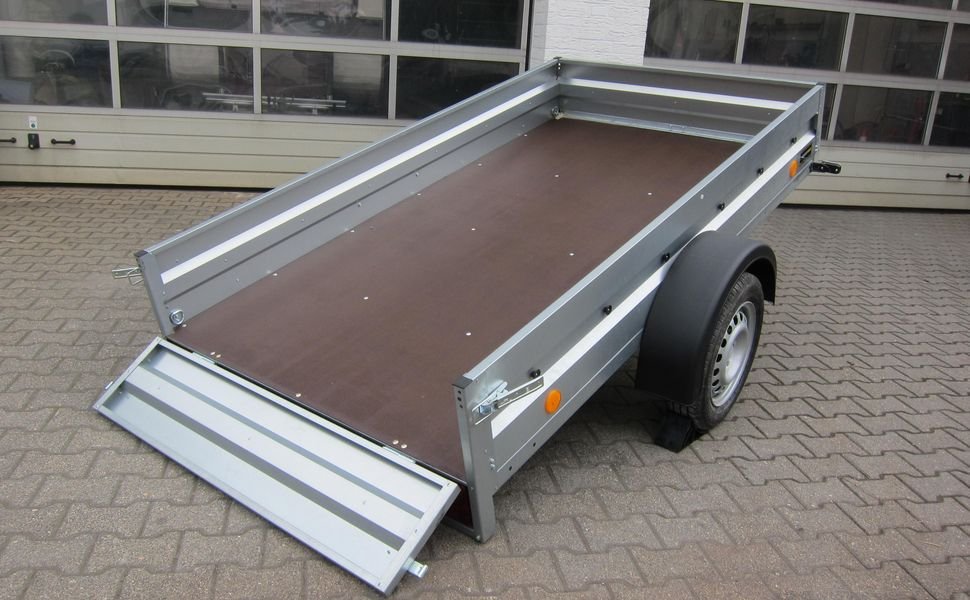 Trailstar Pratik 236 236×129×30 cm, uchylna, 750 kg – zdjęcie 2