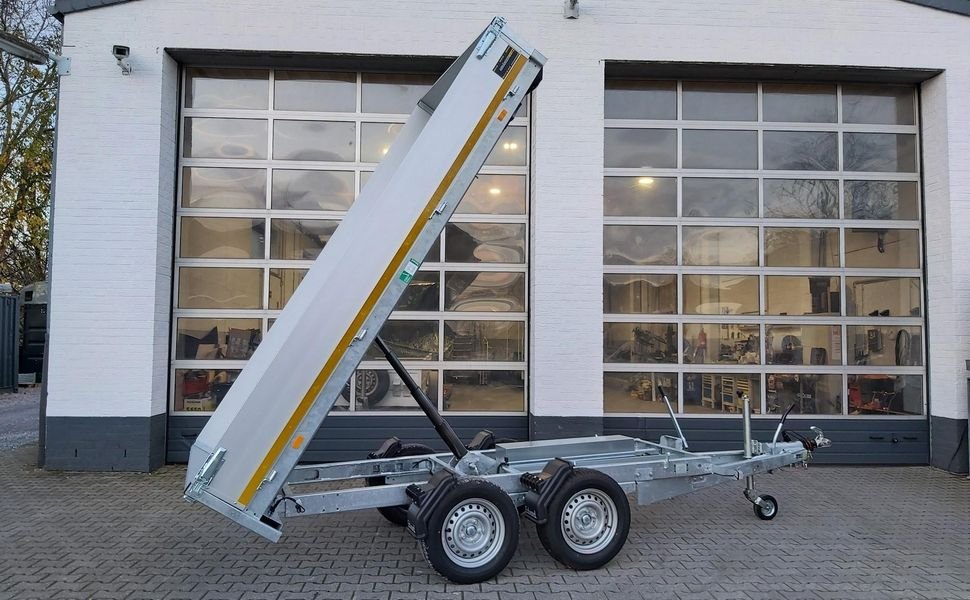 Eduard Heckkipper 310×160×30 cm, wywrotka elektryczna z pompą ręczną, 2700 kg – zdjęcie 1
