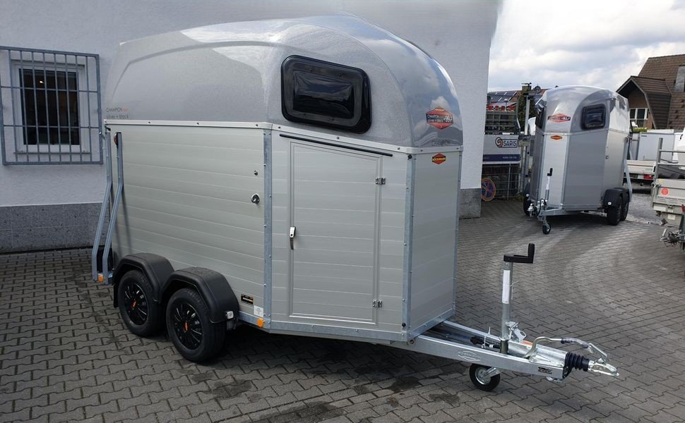 Böckmann Champion Esprit C Silver, 2 konie, 2400 kg – zdjęcie 3