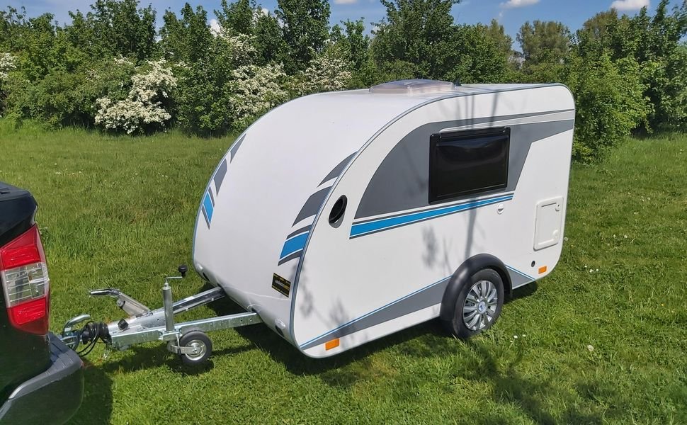 Mini Tommy TMC25.01H z kuchnią 12/230 V, 750 kg – zdjęcie 1